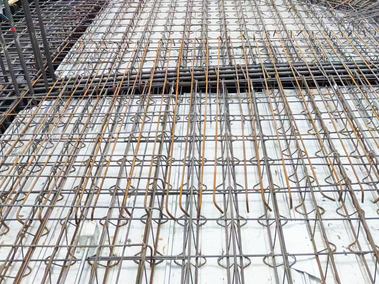 TD1-90钢筋桁架楼承板型号